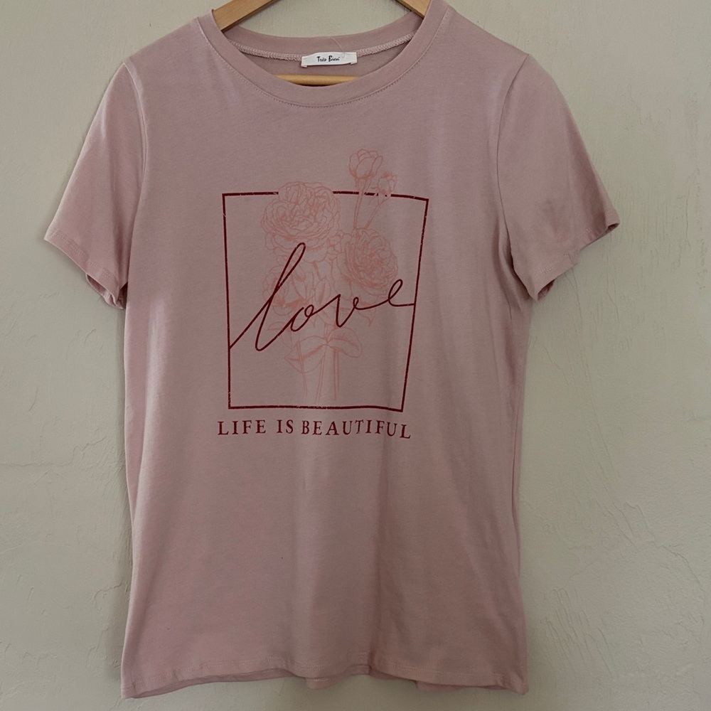 Tres Bien Pink 'Love' Graphic Tee. Never Worn. New without Tags!